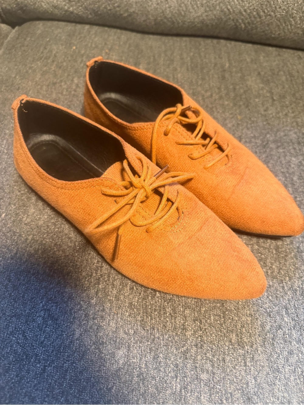 SHEIN Pointed Lace-Up Flats